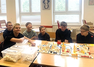 Pracovní činnosti 7. A – Workshop "Člověk a město"